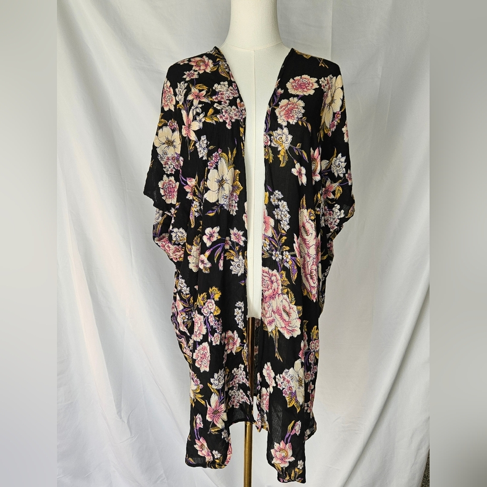 Angie Floral Kimono / Duster Black Pink Floral Small